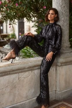 Jessalyn - Black -Alamour Sale Store 101 8fb851b9 373f 4a8d 830a 20997b869f03