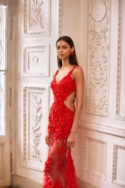 Fiorenza - Red -Alamour Sale Store 105 e77429b1 4312 40a6 9920 39081e662dbf