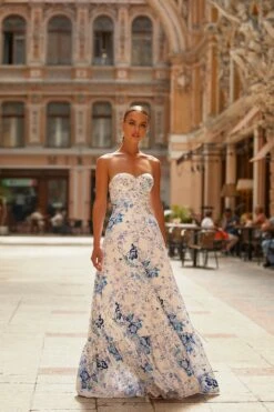 Akela Dress -Alamour Sale Store 119 d9a4c6ab d283 4170 bf70 3617f0d5398a