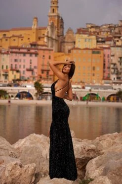 Lili - Black 17 Lili - Black -Alamour Sale Store 16 5779e05b 5fd7 4ca1 825e 372c9fa6e33e