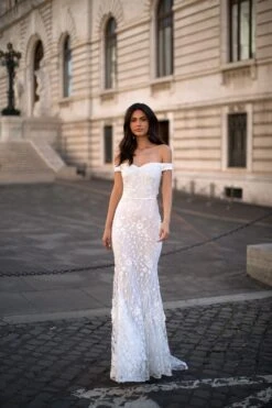 Dalia - White -Alamour Sale Store 244