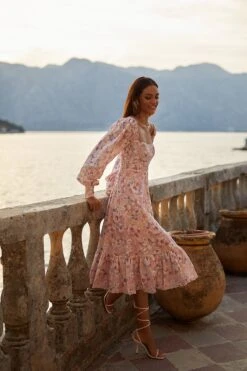 Sanela Dress -Alamour Sale Store 31 97f4179a 1a55 4864 9e48 70d0b1bff741