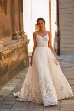 Luxe Clair Gown -Alamour Sale Store 33 866e8935 436f 4331 b914 c35fb3055dd3