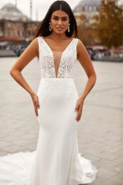 Nazan Gown -Alamour Sale Store 43 37b8982d b33d 4f97 aa0a d26d4c1dfe83