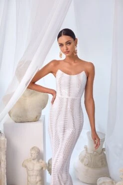 Nora - White -Alamour Sale Store 8 ee7RS05ece c702 4056 8d3c 664b94257b23 1600x e1ddaaa9 d9f9 48de 8179 b4e750c50c5d