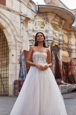 Damla Gown -Alamour Sale Store 93 32b4a563 6470 4d51 a376 7a29b5ffb233